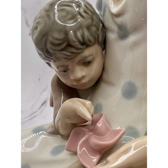 LLADRO Gypsies 9" Tall Pinwheels Figurine 4993 Glossy Mother Son RETIRED MINT - Picture 9 of 17